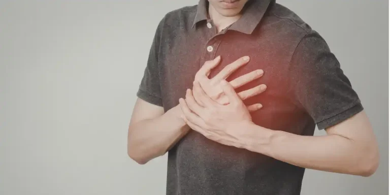 Warning Signs of Heart Disease You Should Never Ignore Signs of Heart Disease